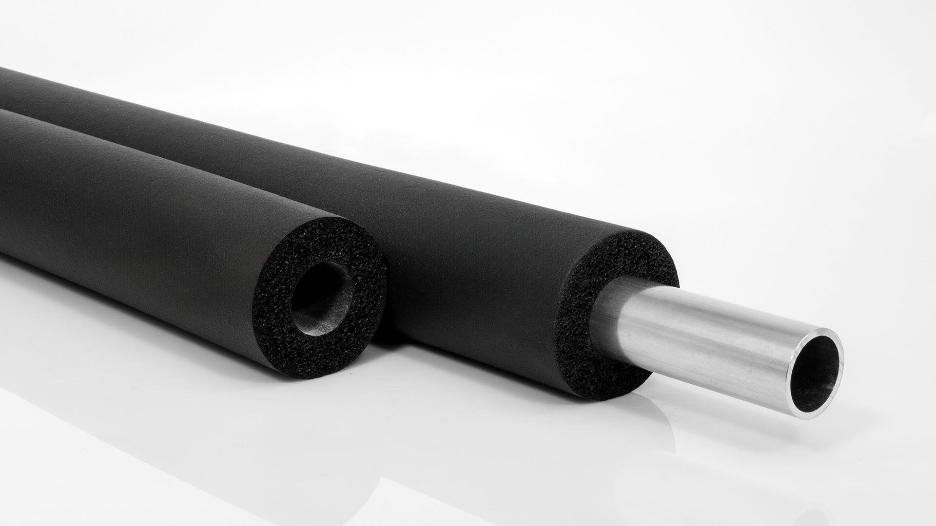 Rohrisolierung 2m Kautschuk HiTemp & Solar EPDM | 12mm x 13mm Dämmstärke | AEROFLEX® (HT) | 50% GEG 1 Rohrisolierung 2m Kautschuk HiTemp & Solar EPDM | 12mm x 13mm Dämmstärke | AEROFLEX® (HT) | 50% GEG