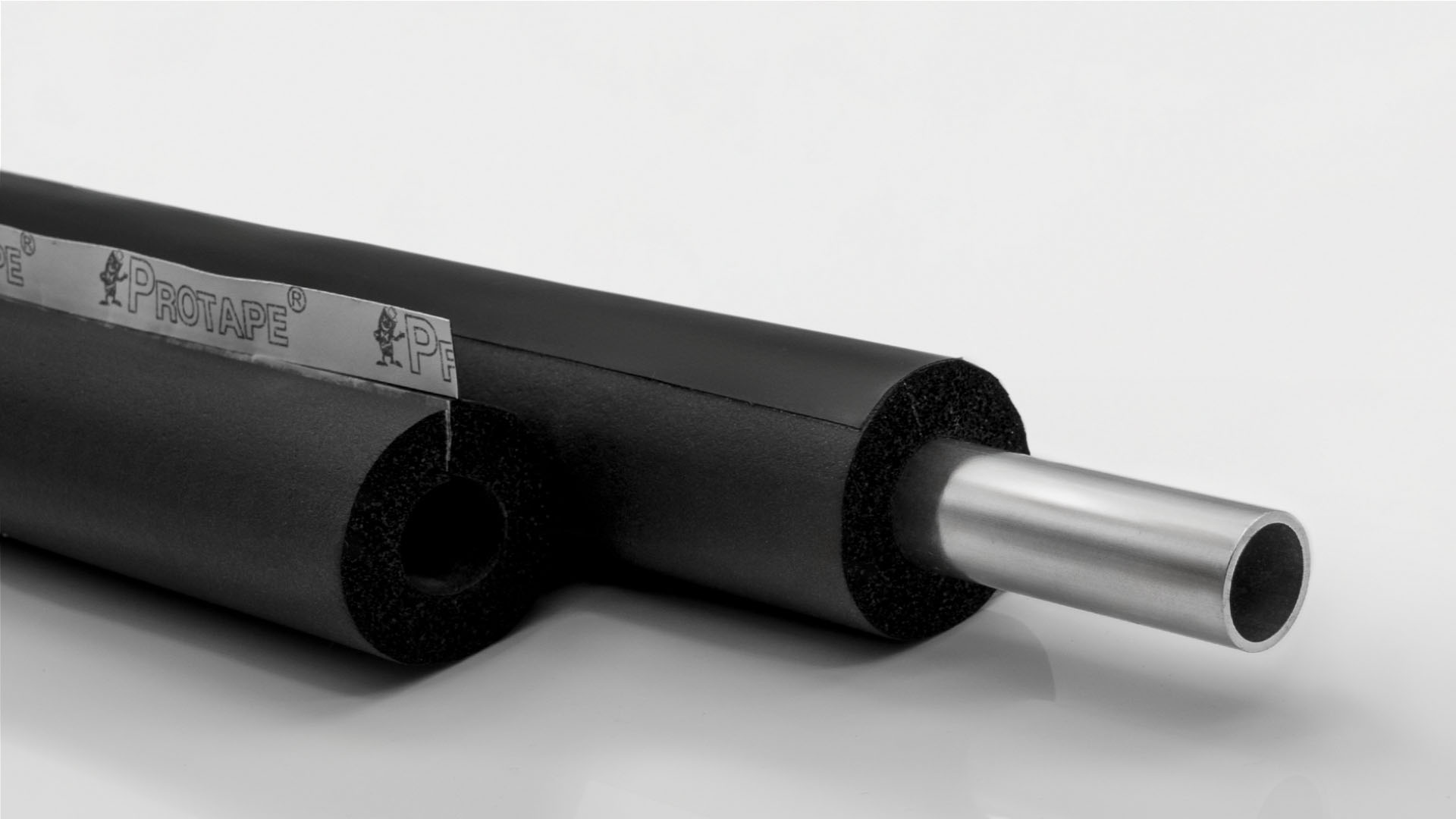 Rohrisolierung 2m selbstklebend Kautschuk HiTemp & Solar EPDM | 60mm x 13mm Dämmstärke | AEROFLEX® (HT) XT/LP 1 Rohrisolierung 2m selbstklebend Kautschuk HiTemp & Solar EPDM | 60mm x 13mm Dämmstärke | AEROFLEX® (HT) XT/LP